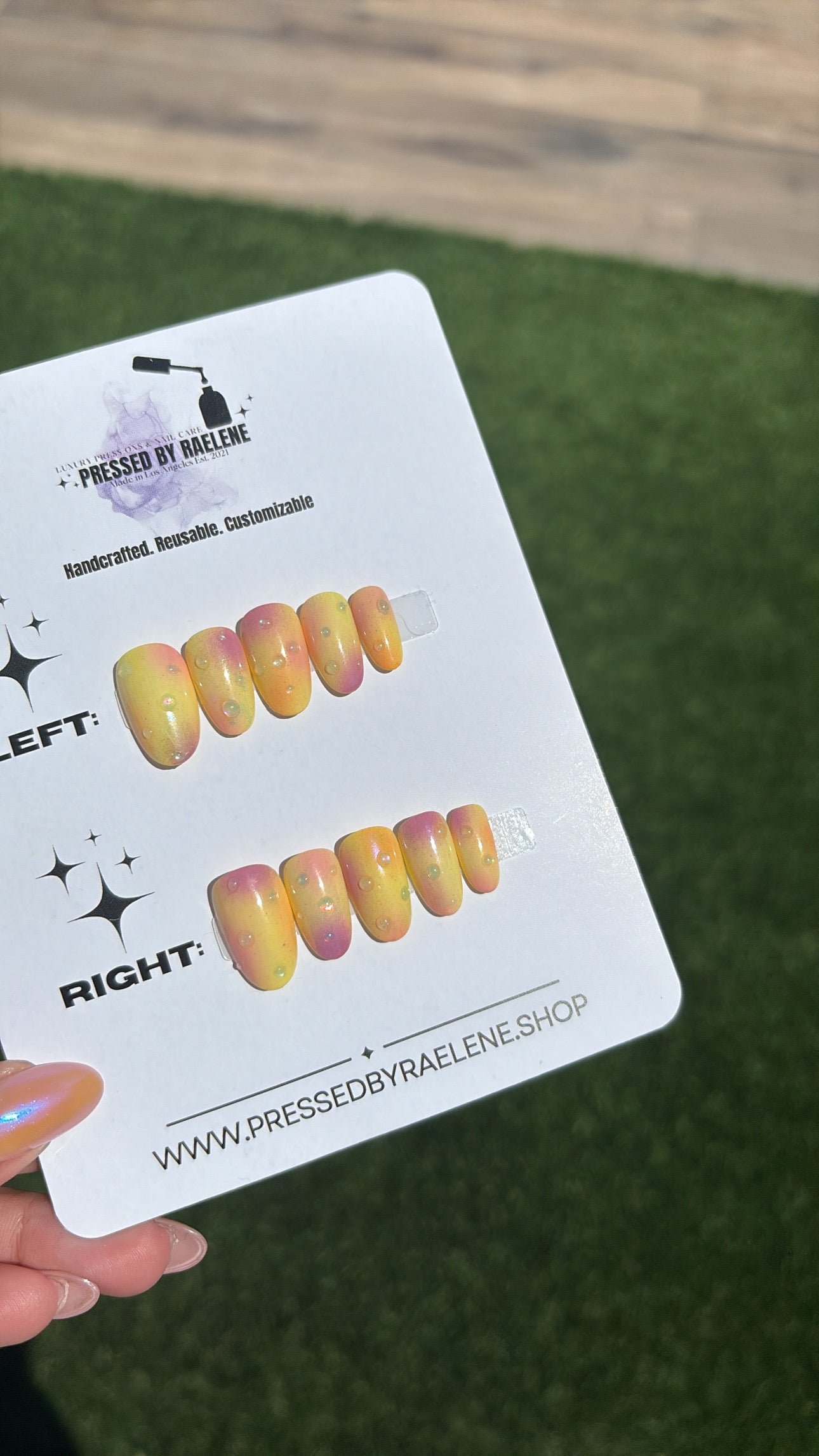 Bubbles | Short Round | (Size Small) | READY TO SHIP