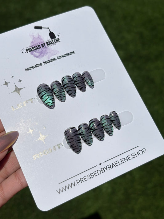 Zebra  | Short Almond