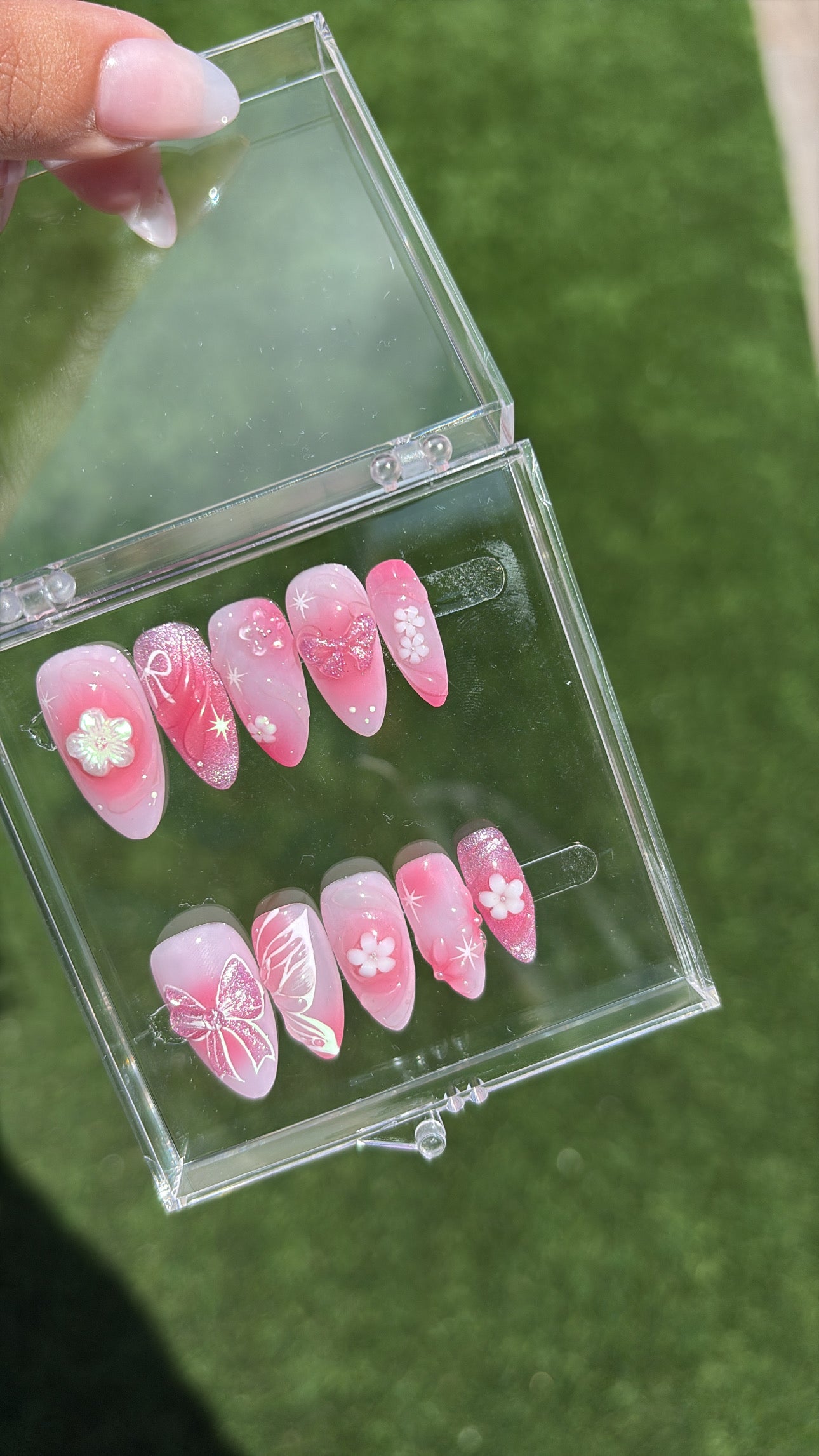 Pink 3d flower party | Medium Almond