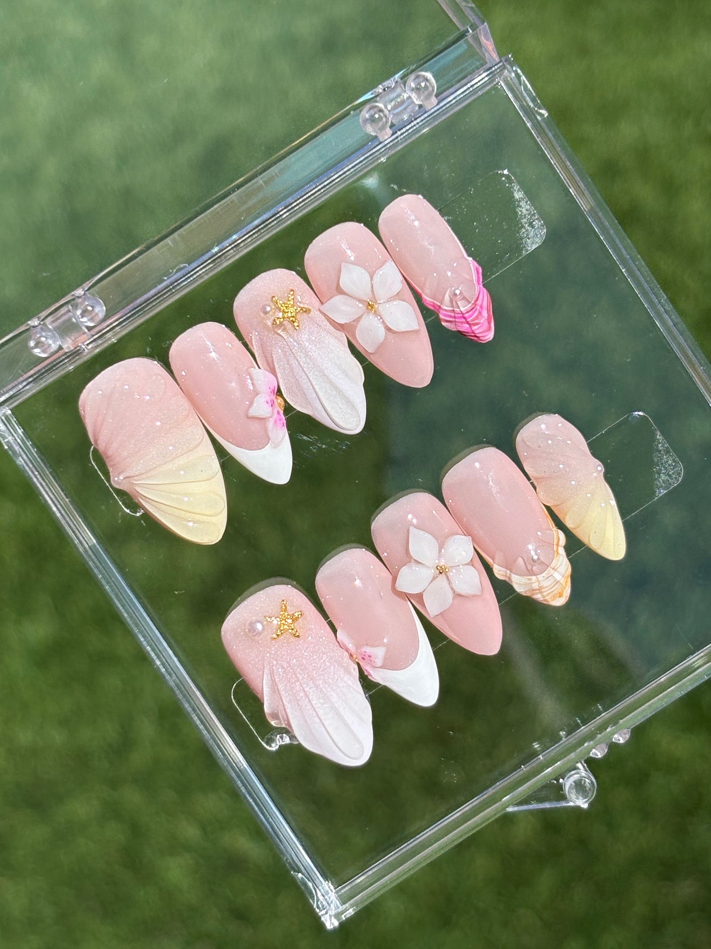 Beachy Summer | Medium Almond