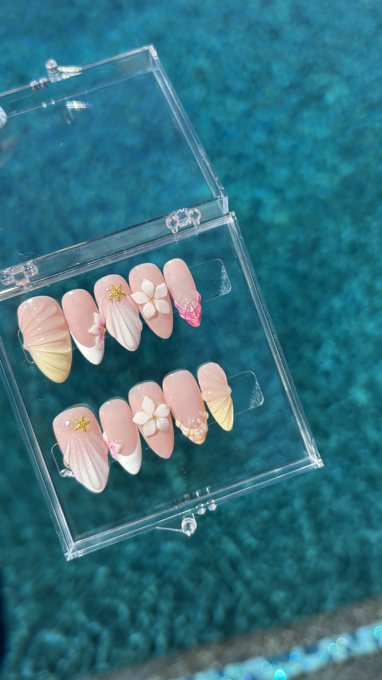 Beachy Summer | Medium Almond