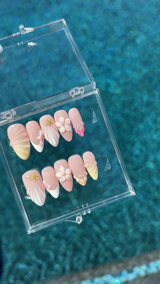 Beachy Summer | Medium Almond