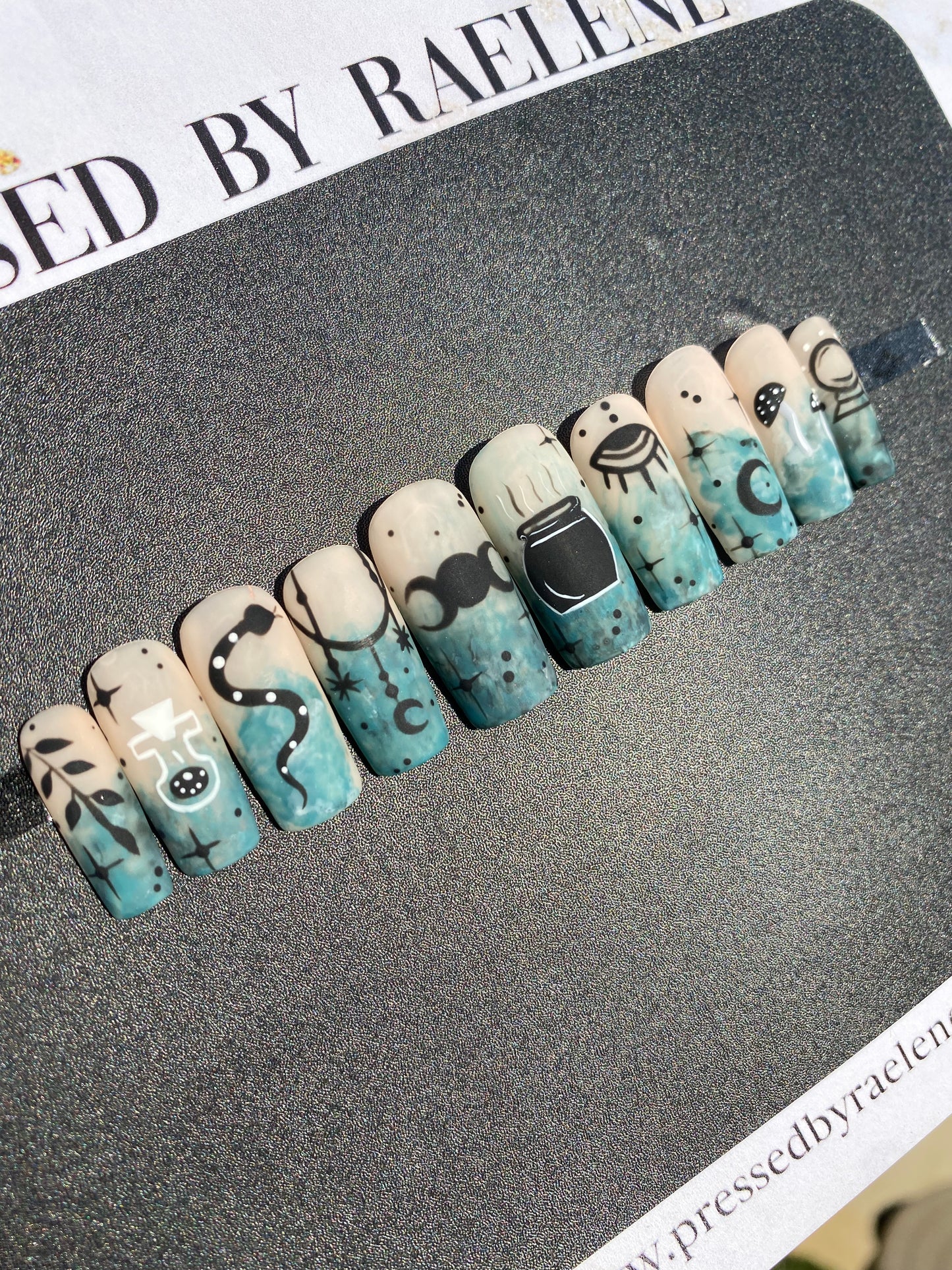 Witchy Nail Set